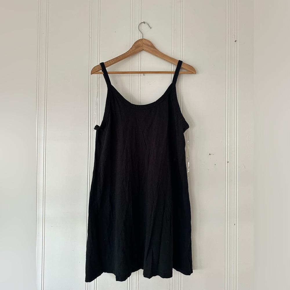 Universal Threads Black mini dress